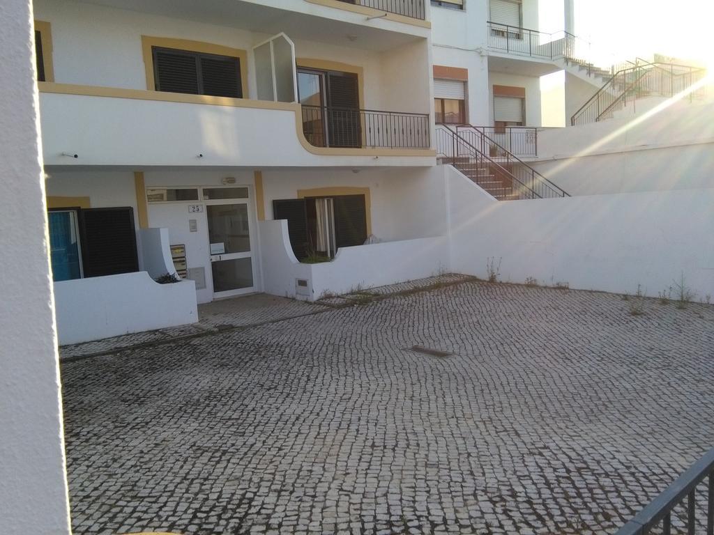 Apartamentos Monica Quarteira Extérieur photo