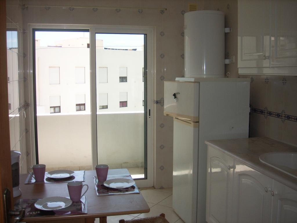 Apartamentos Monica Quarteira Extérieur photo