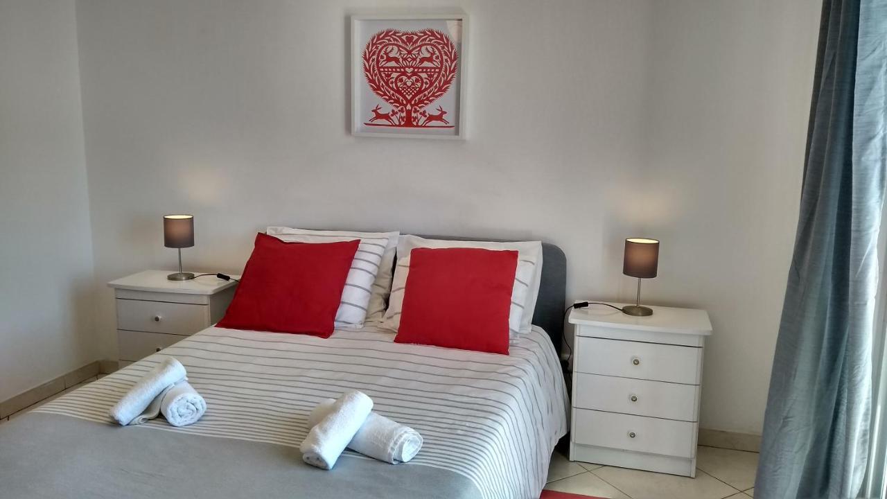 Apartamentos Monica Quarteira Extérieur photo