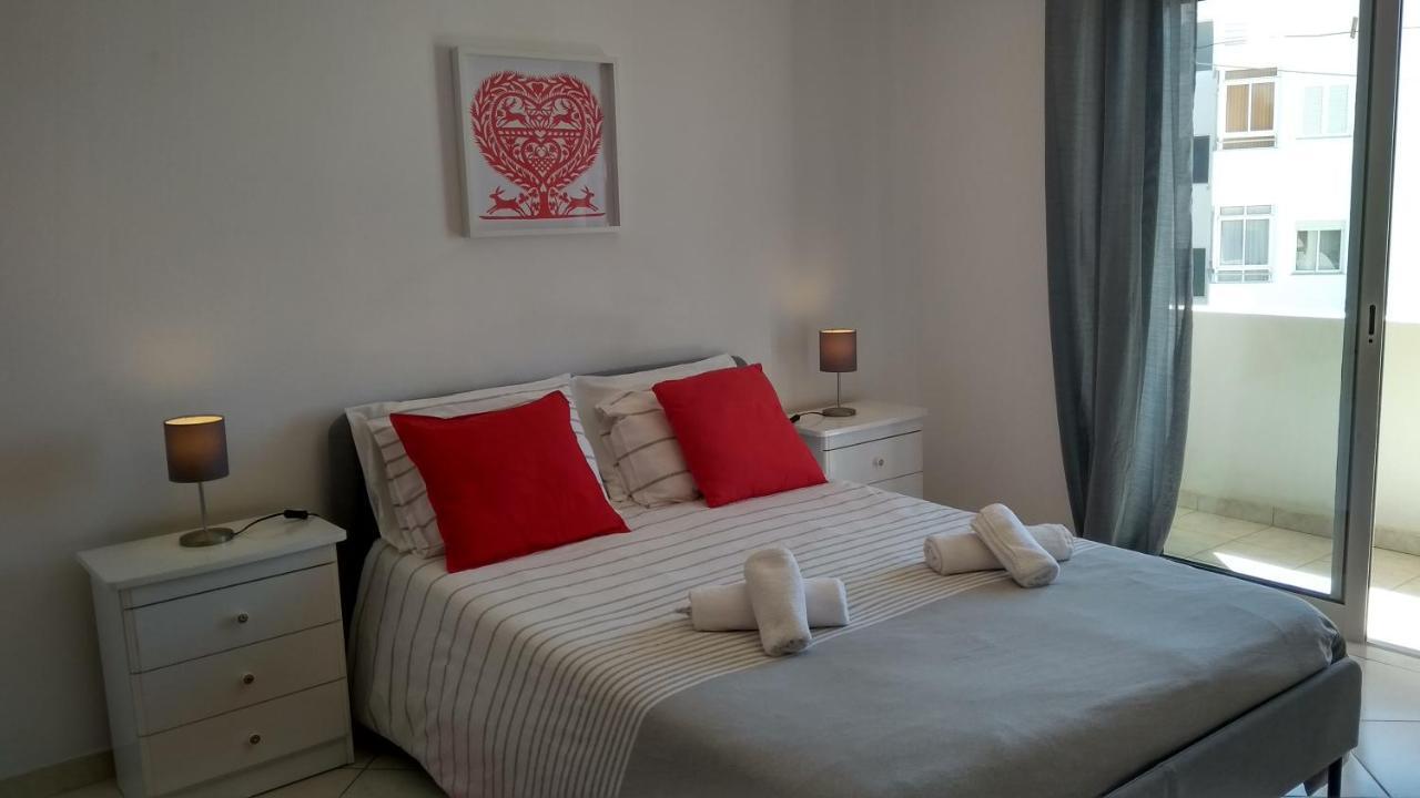 Apartamentos Monica Quarteira Extérieur photo